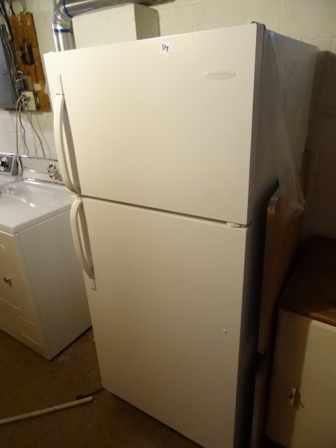 Frigidaire Fridgerator Freezer 16.5