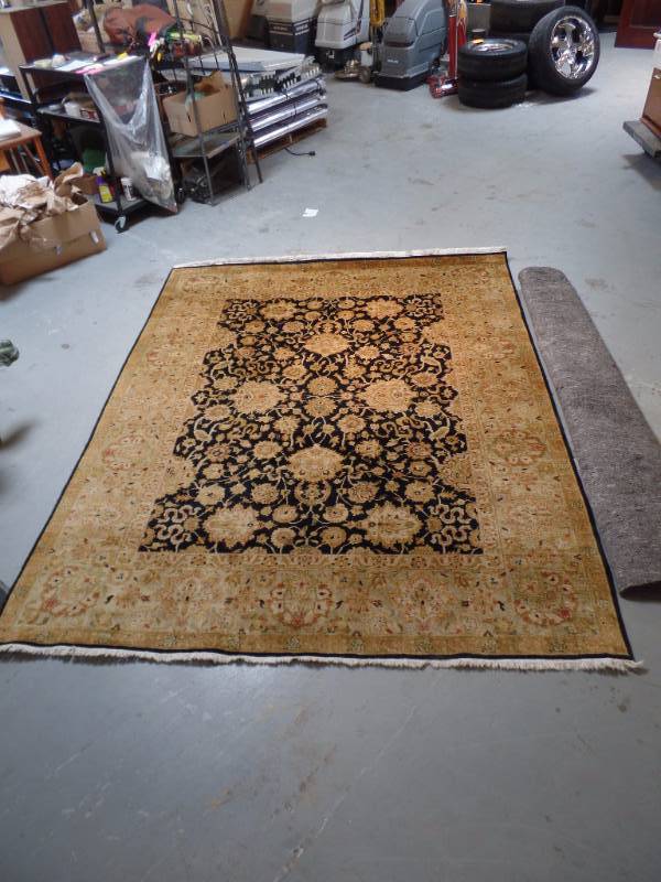 Orientlal  Rug with Pad