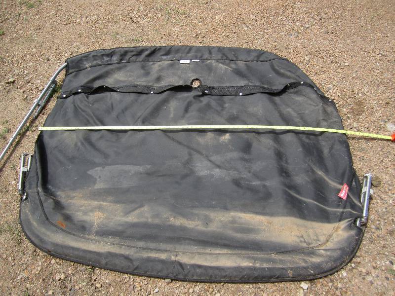 lot 28 image: Apex canvas boat awning...