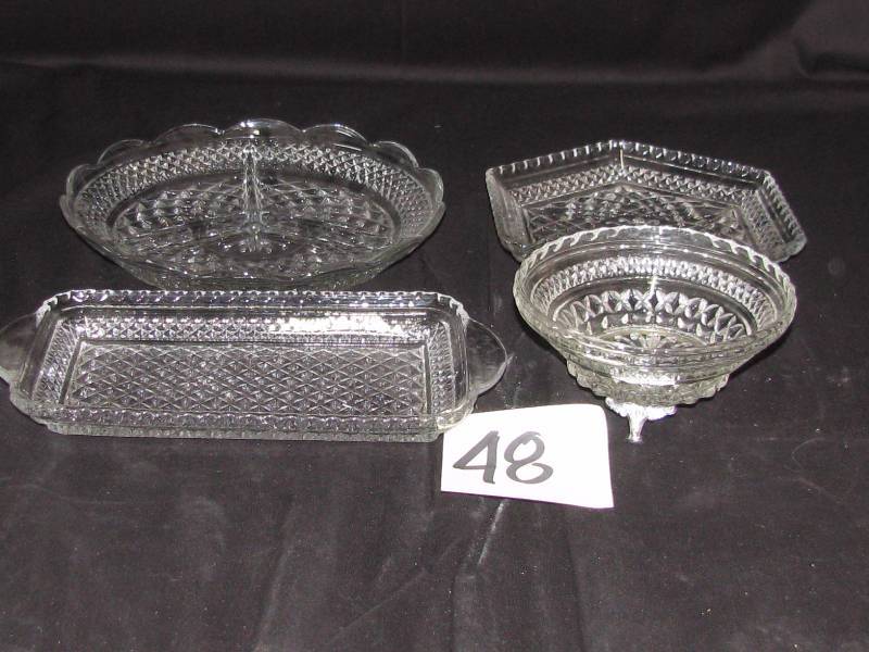 lot 48 image: Anchor Hocking Wexford Tidbit Lot