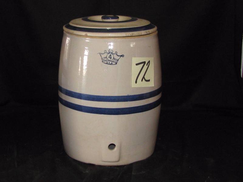lot 72 image: Crown USA 4 gal. Blue Band Water Cooler wLid