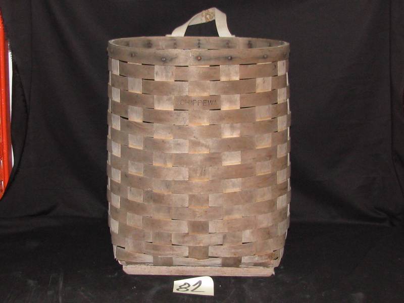 lot 82 image: Chippewa Woven Trappers Basket