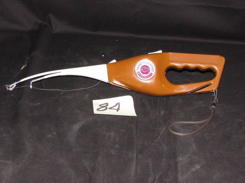 lot 84 image: Popeil Pocket Fisherman