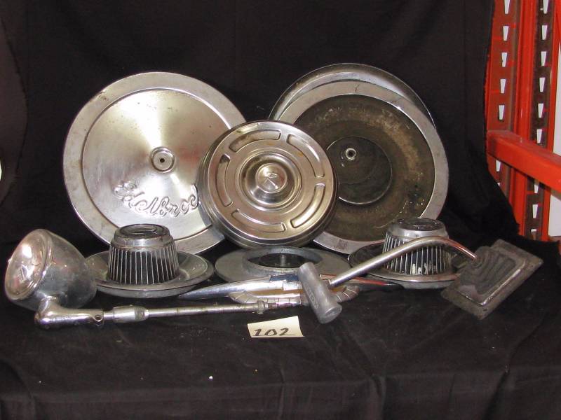 lot 102 image: Misc. Auto Parts