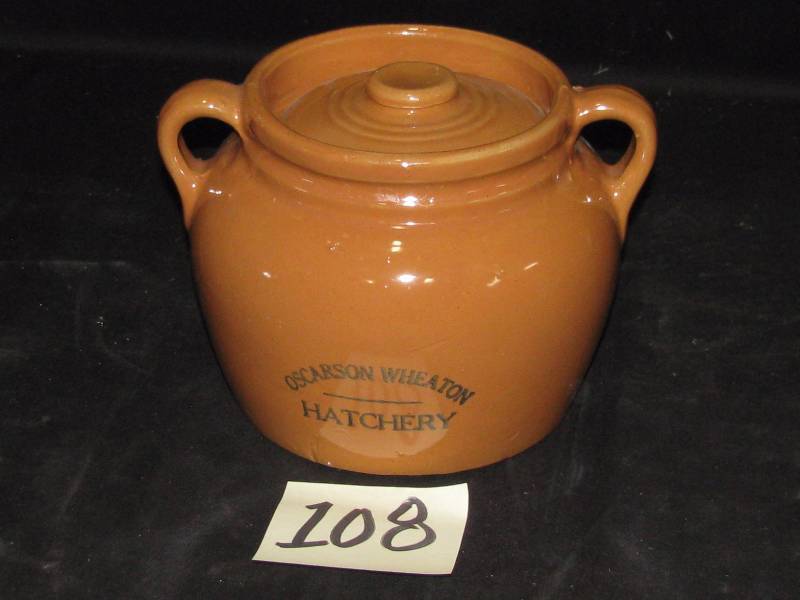 lot 108 image: Stoneware bean pot w lid Oscar Wheaton Hatchery