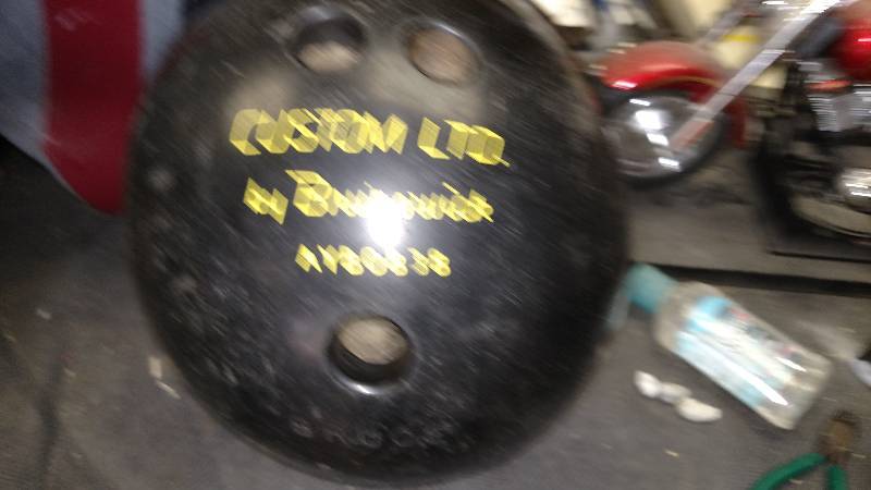 lot 22 image: bowling ball and bag