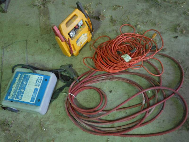 lot 30 image: Lot Of Air Hose, Electric Cords, S...