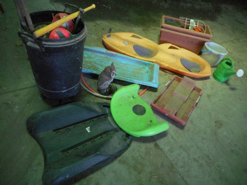 lot 32 image: Lot Of Assorted Sleds, Outdoor Toy...