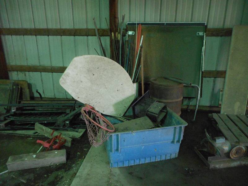 lot 37 image: Lot Of Assorted Ping Pong Table, B...