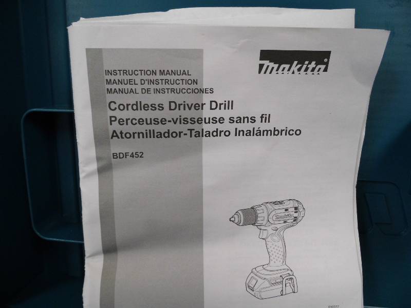 Makita Cordless Driver Drill