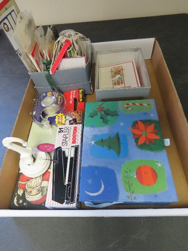 Christmas wrapping lot