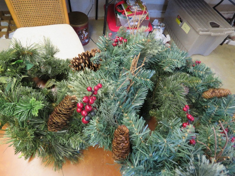 Evergreen garland