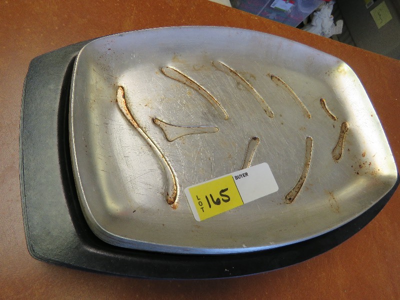 Hot steak plates