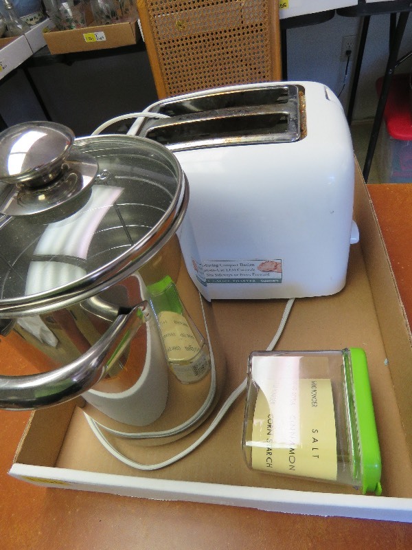 Kitchen lot