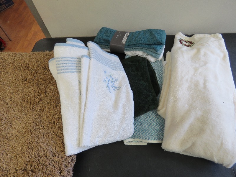 Linen lot