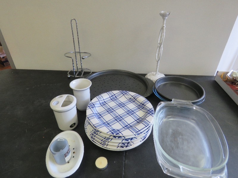 Kitchen lot