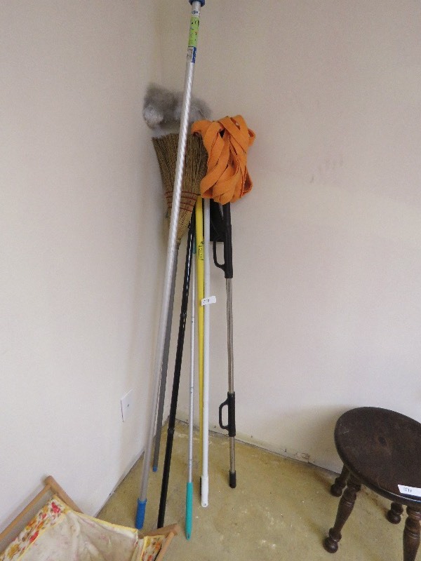Cleaning lot
