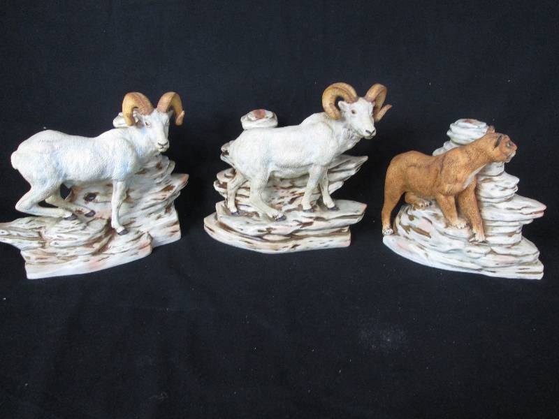 lot 115 image: Hoffman Original Mountain Lion & Rams