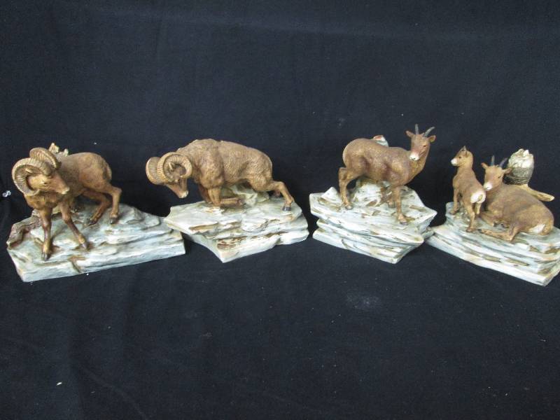 lot 116 image: Hoffman Original Dalsheep & Rams