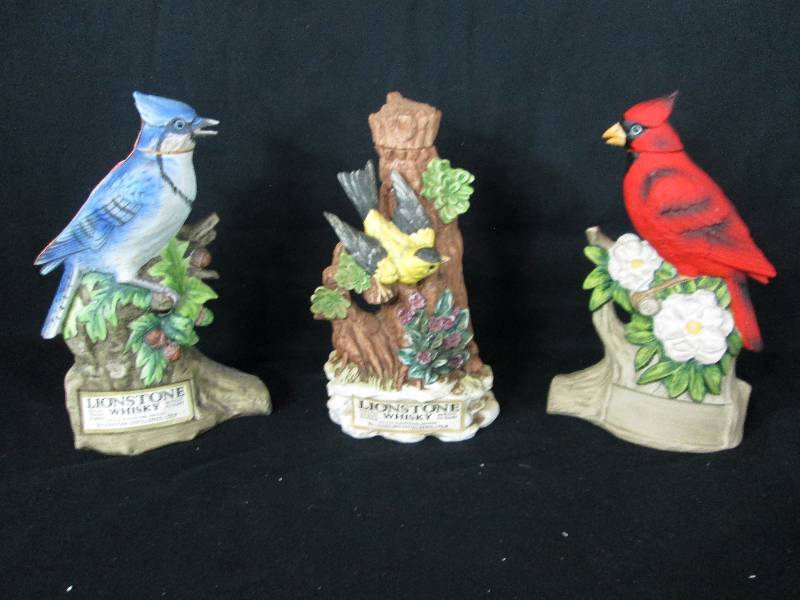 lot 103 image: Lionstone Forest Bird Decanters
