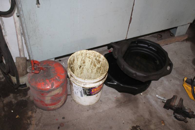 lot 47 image: Lot of Shop Tools Including 2) Oil Catch Cans AND 1) Gas Can AND 1) Bucket