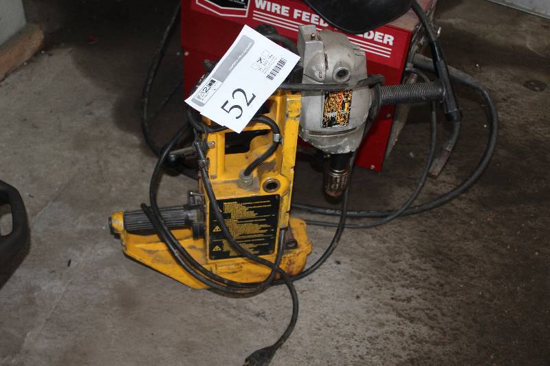 lot 52 image: 12 Magnetic Drill Press