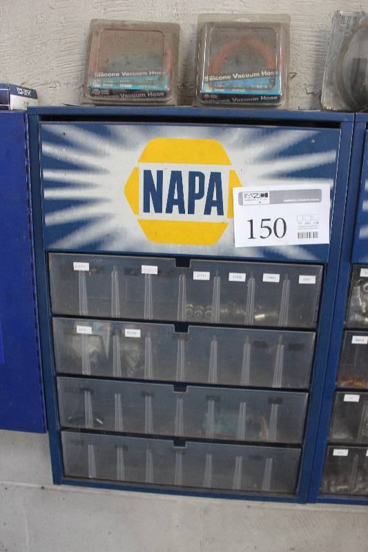 lot 150 image: NAPA Replacement Bulb Organizer