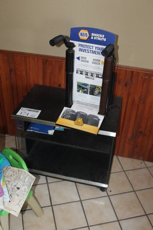 lot 174 image: NAPA Shocks & Struts Display Rack