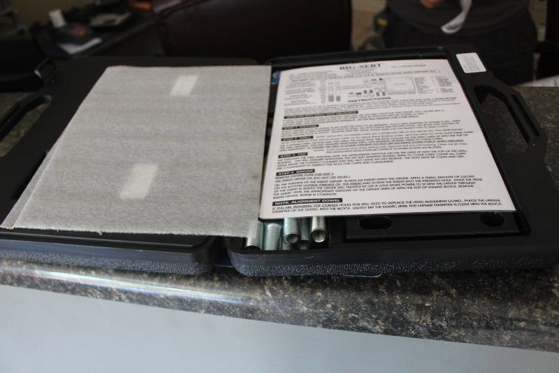 lot 201 image: North Star 4.04.6  Head Bolt Repair Set