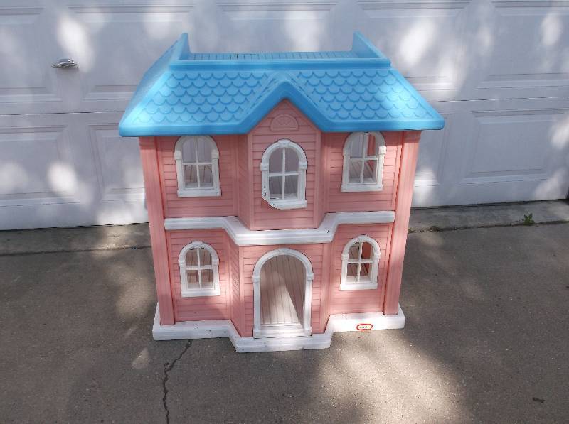 Doll House