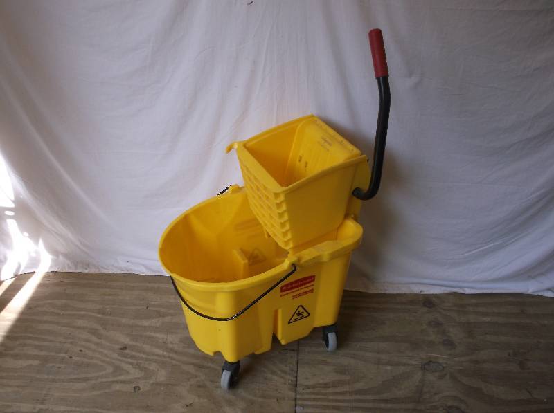 Rubbermaid