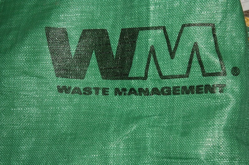 Waste Management Bagster Dumpster