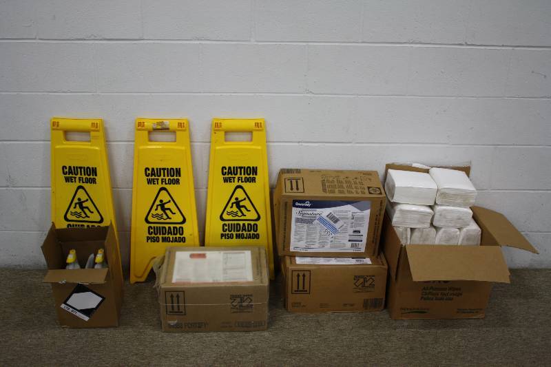 Commercial Cleaning Lot #1