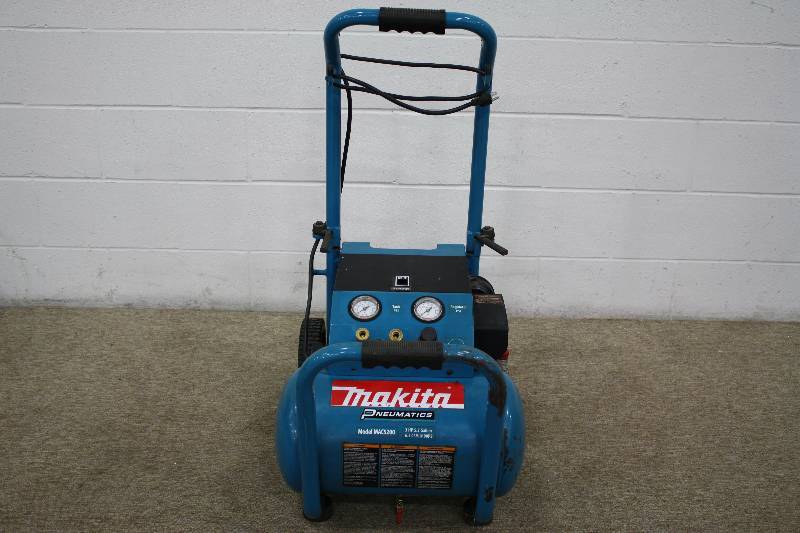 Makita Air Compressor