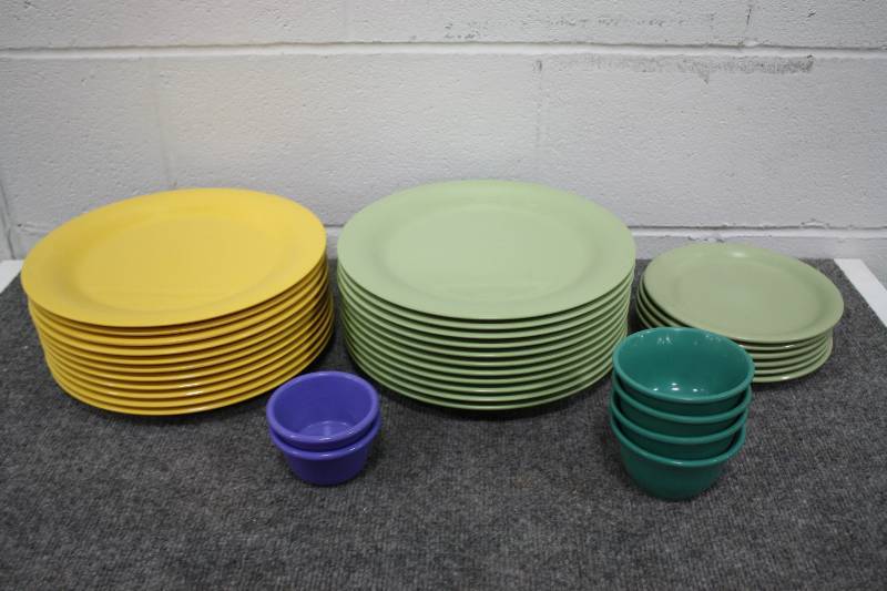 Carlisle Plateware