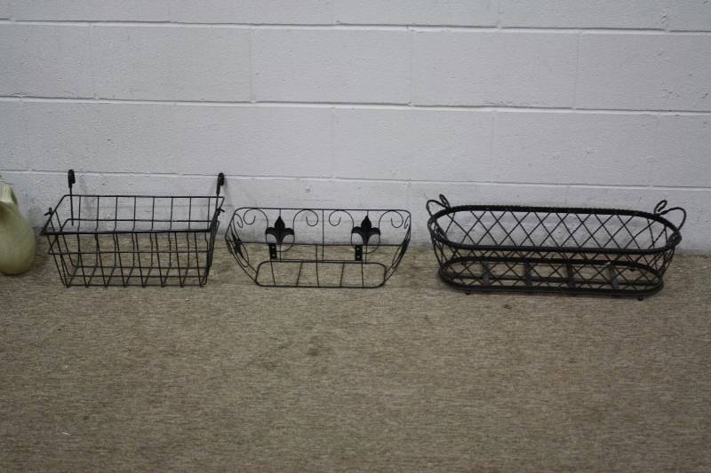 Planter Baskets Lot