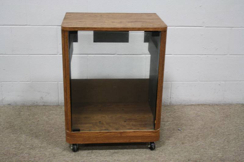 WoodGlass Rolling Display