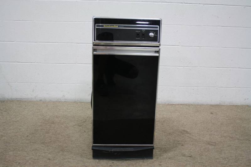 Kitchen Aid Trash Compactor