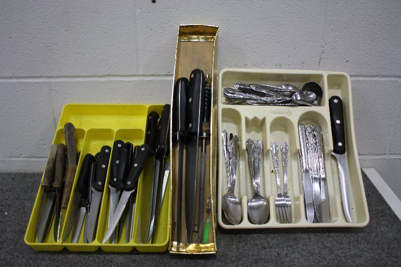 Knife & Silverware Set