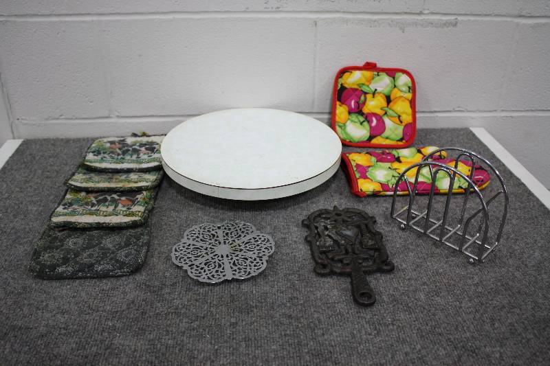 Kitchen Lot 2