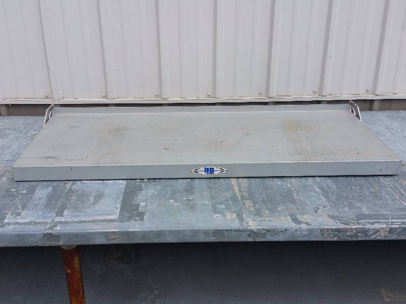 RB Component Sleek Station� Aluminum Workstation  Shelving