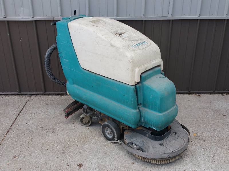 Tennant Walk Behind Floor Scrubber