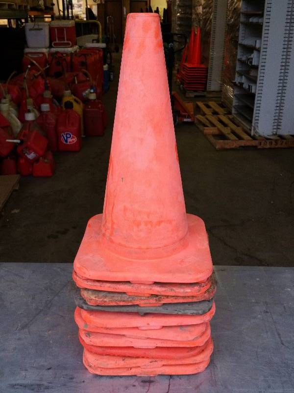 18 Orange Rubber Safety Cone x10