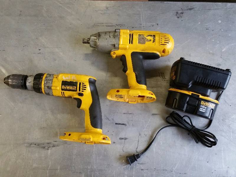 DeWalt Cordless Impact Wrench & Drill  Driver  Hammerdrill