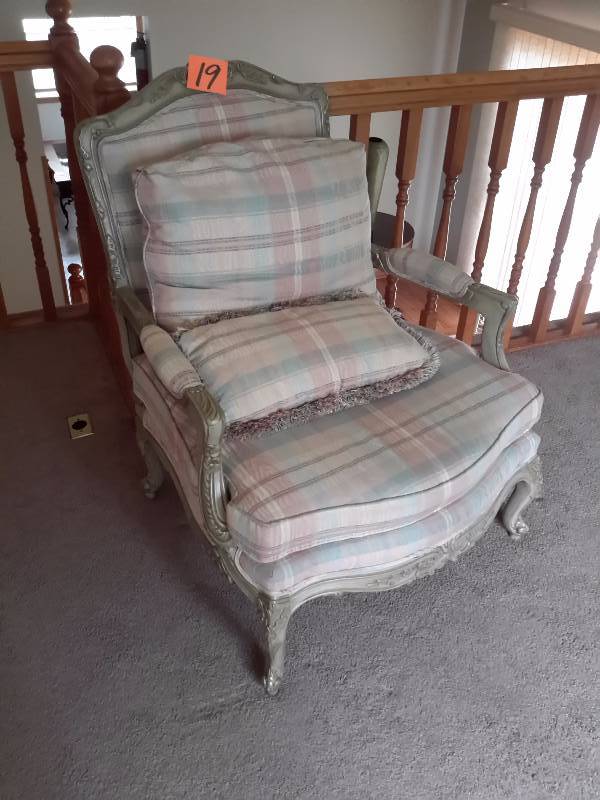 Nice light wood and upholstered chair.. EXCELLENT SHAPE.  See pictures.