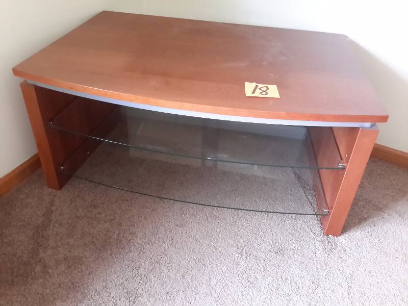 Nice wood Television Stand with Glass shelves