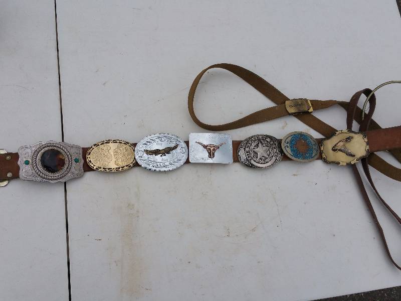 lot 64 image: Group of (7) Belt Buckles, Agate, Texas, Etc.