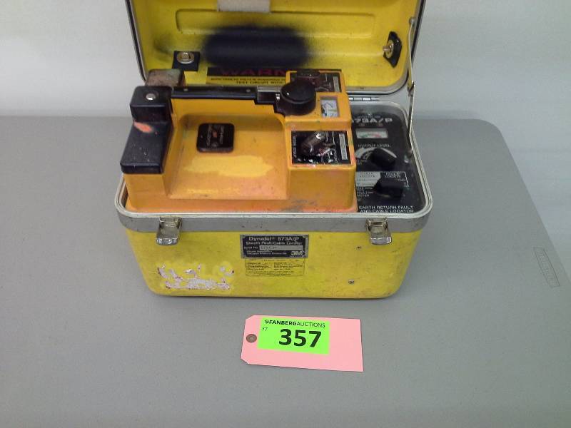 lot 357 image: Dynatel 573AP Sheath Fault Cable Locator