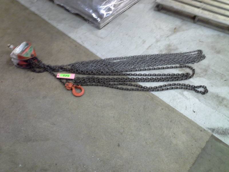 lot 379 image: Jet 2 Ton Hoist About 40