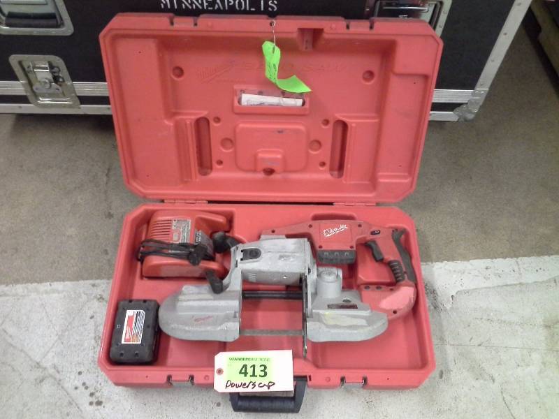 lot 413 image: Milwaukee Cordless Portable Band Saw